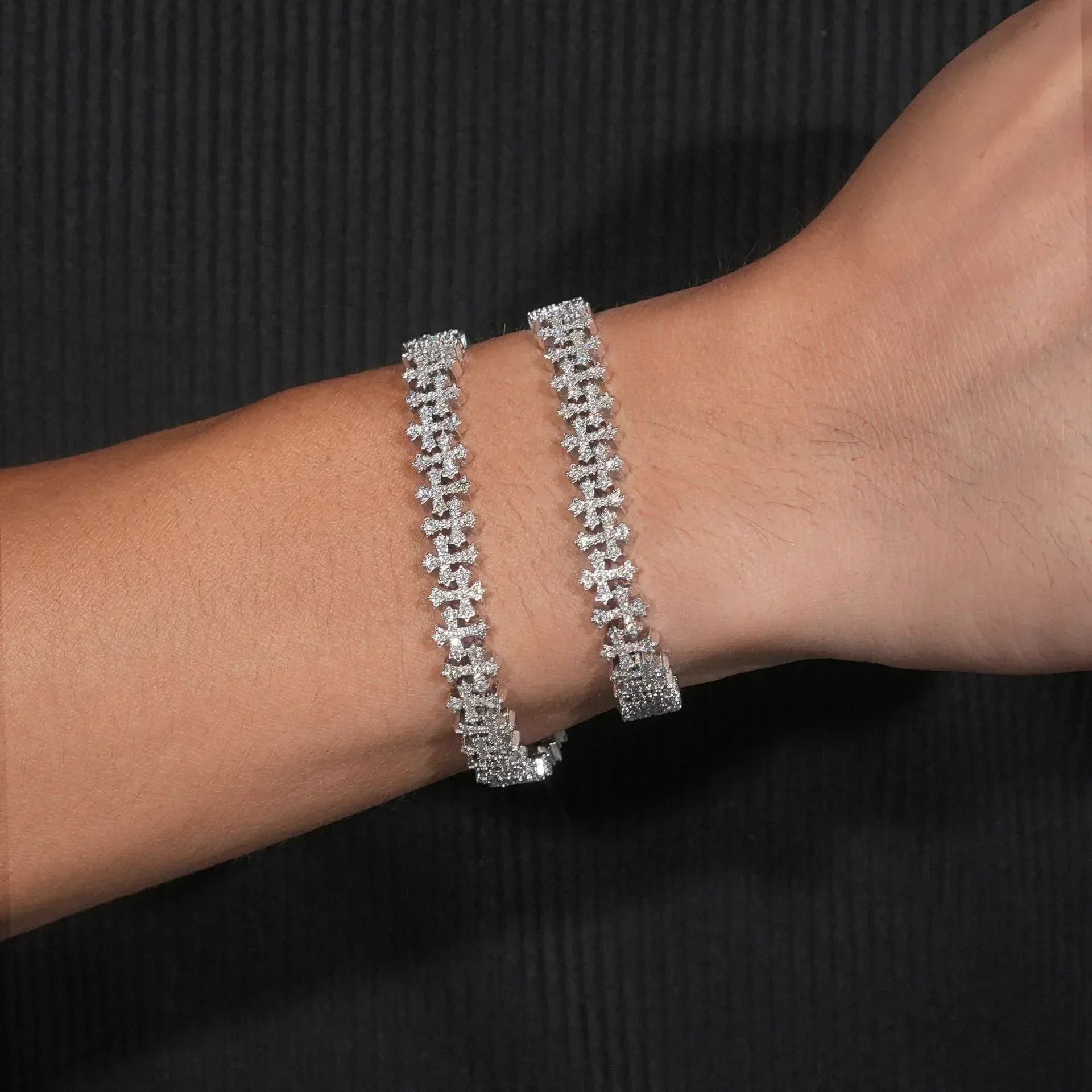 8.5mm Moissanite Cross Cuban Link Bracelet – S925 Sterling Silver Unisex Iced-Out Hip Hop Jewelry - CaratixJewelry